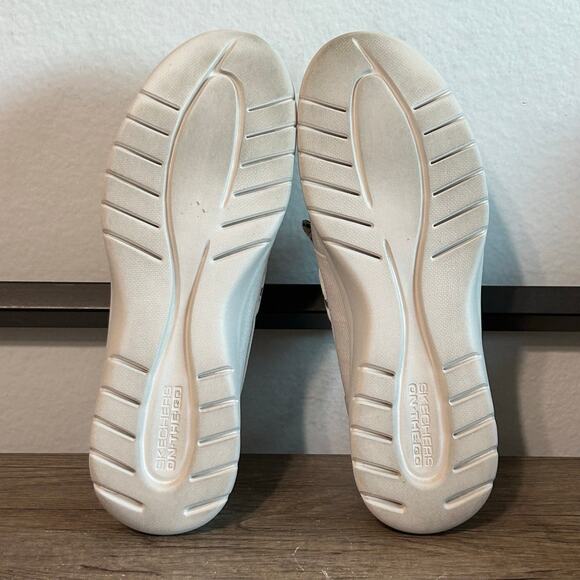 Skechers On The Go Flex Seaside Daisy Women’s Slip-On Shoes Loafers Size 10 - Picture 6 of 8